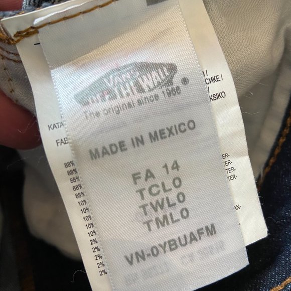 Vans Skinny Jeans - Size 28x30 - Picture 6 of 11